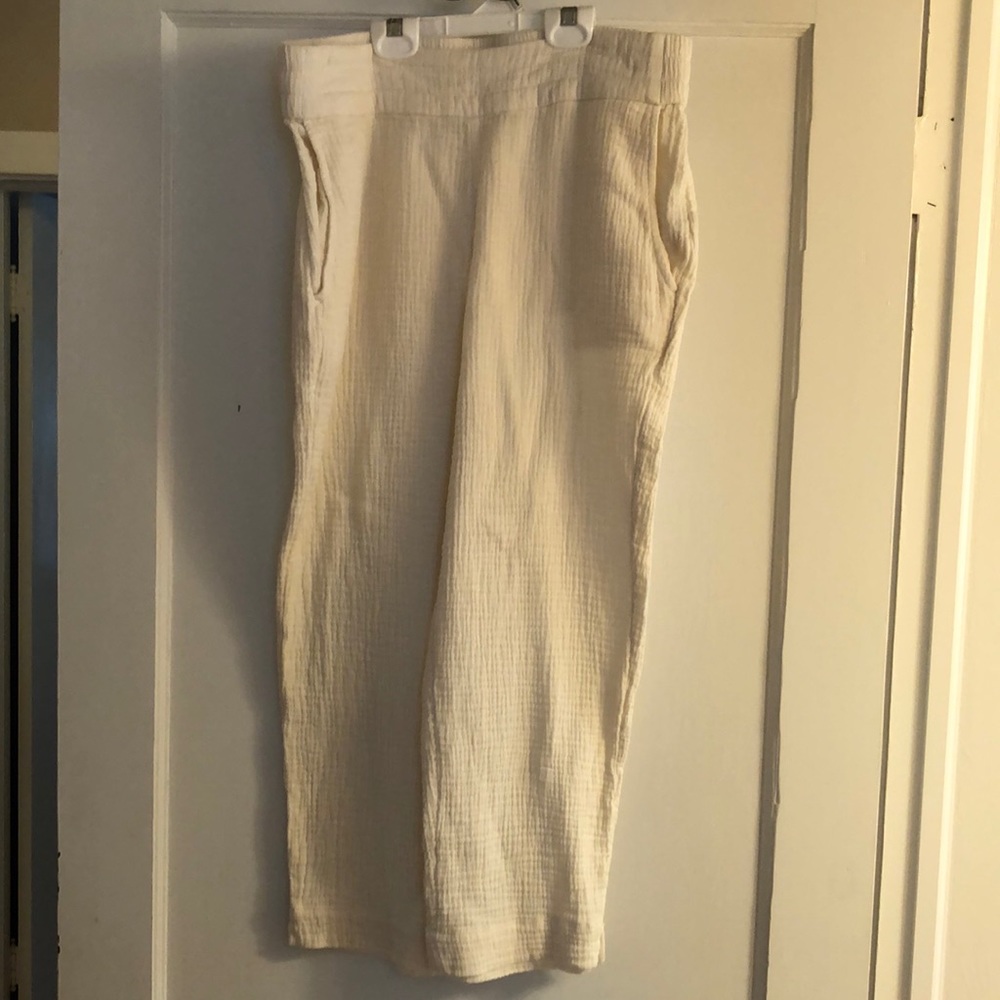 Soft Surroundings waffle knit lightweight capris